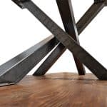 pied de table en metal central naxos acier brut detail