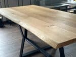 pied de table sablier